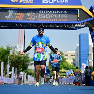 Race photo from SURABAYA ISOPLUS MARATHON 2026