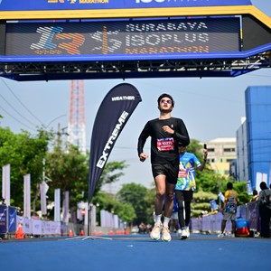 Race photo from SURABAYA ISOPLUS MARATHON 2026