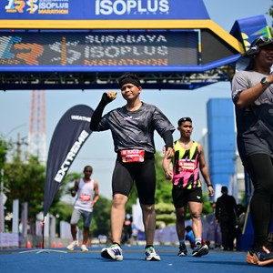 Race photo from SURABAYA ISOPLUS MARATHON 2026
