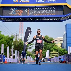 Race photo from SURABAYA ISOPLUS MARATHON 2026