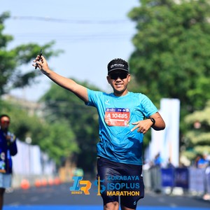 Race photo from SURABAYA ISOPLUS MARATHON 2026