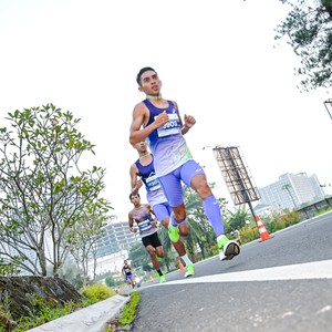 Race photo from BOGORUN 2026