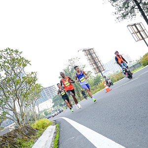 Race photo from BOGORUN 2026