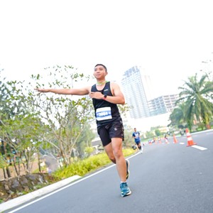 Race photo from BOGORUN 2026