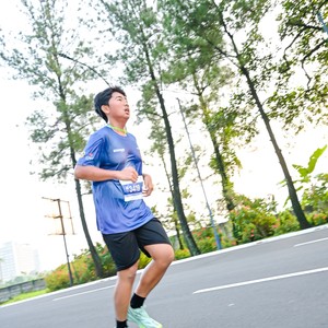 Race photo from BOGORUN 2026