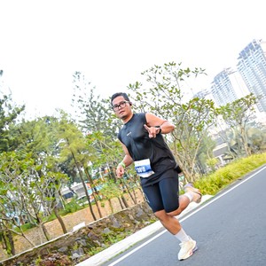 Race photo from BOGORUN 2026