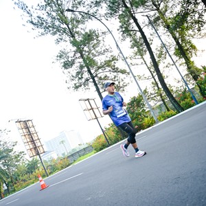 Race photo from BOGORUN 2026