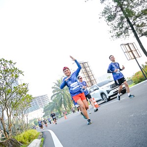 Race photo from BOGORUN 2026