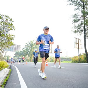Race photo from BOGORUN 2026