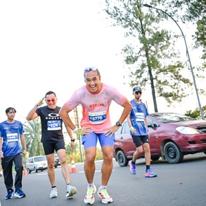 Race photo from BOGORUN 2026