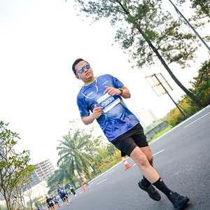 Race photo from BOGORUN 2026