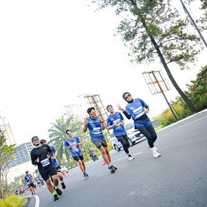 Race photo from BOGORUN 2026