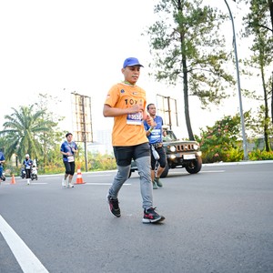 Race photo from BOGORUN 2026