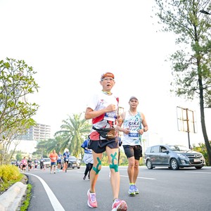 Race photo from BOGORUN 2026