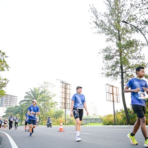 Race photo from BOGORUN 2026