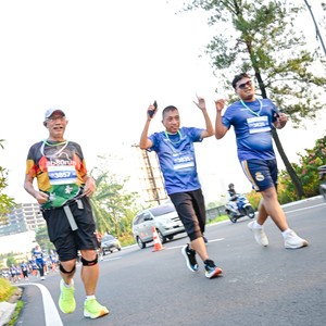 Race photo from BOGORUN 2026