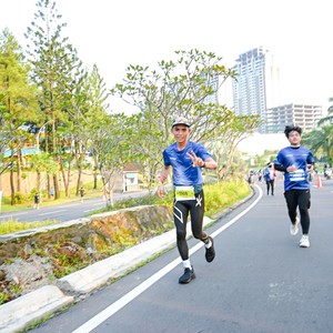 Race photo from BOGORUN 2026