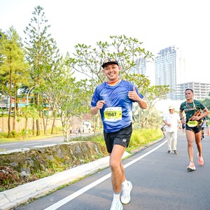Race photo from BOGORUN 2026
