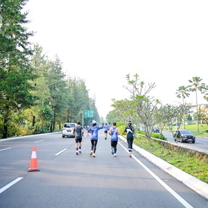 Race photo from BOGORUN 2026