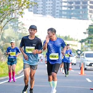 Race photo from BOGORUN 2026