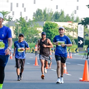 Race photo from BOGORUN 2026