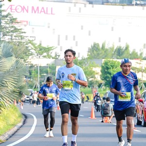 Race photo from BOGORUN 2026