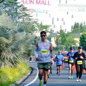 Race photo from BOGORUN 2026
