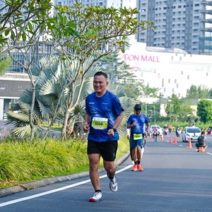 Race photo from BOGORUN 2026