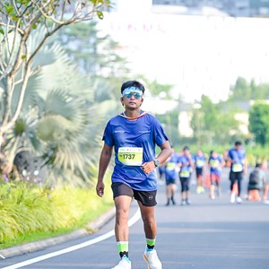 Race photo from BOGORUN 2026
