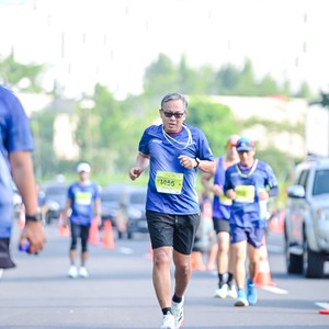 Race photo from BOGORUN 2026