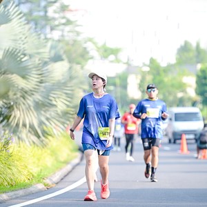 Race photo from BOGORUN 2026