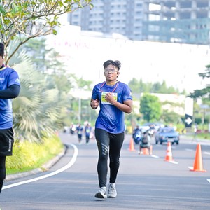 Race photo from BOGORUN 2026