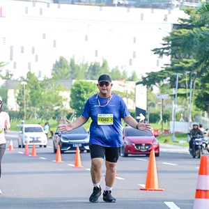 Race photo from BOGORUN 2026
