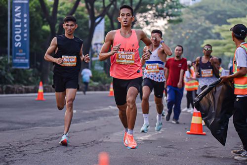 Race photo from NOTARACE 2025