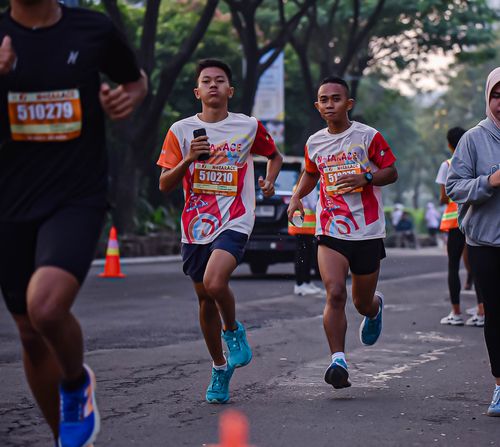 Race photo from NOTARACE 2025