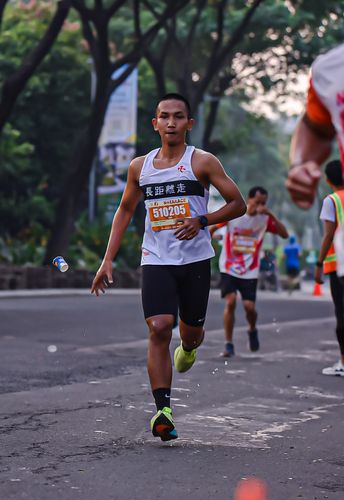 Race photo from NOTARACE 2025