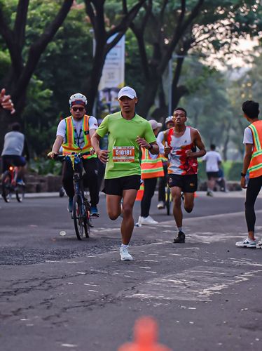 Race photo from NOTARACE 2025