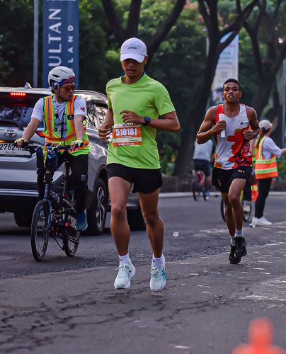 Race photo from NOTARACE 2025