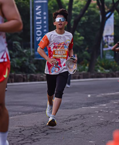 Race photo from NOTARACE 2025