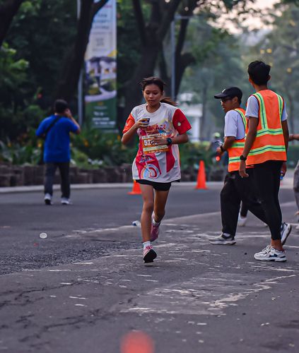 Race photo from NOTARACE 2025