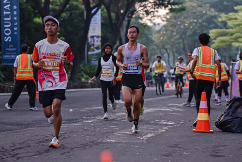 Race photo from NOTARACE 2025