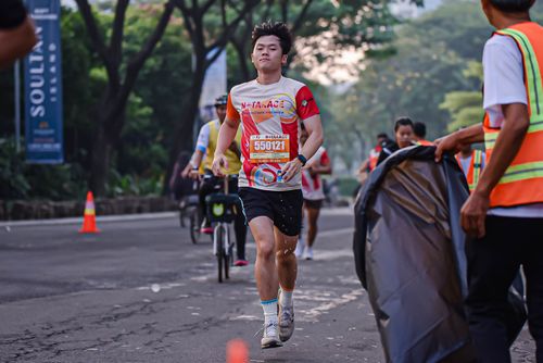 Race photo from NOTARACE 2025
