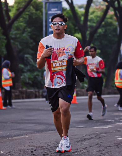Race photo from NOTARACE 2025