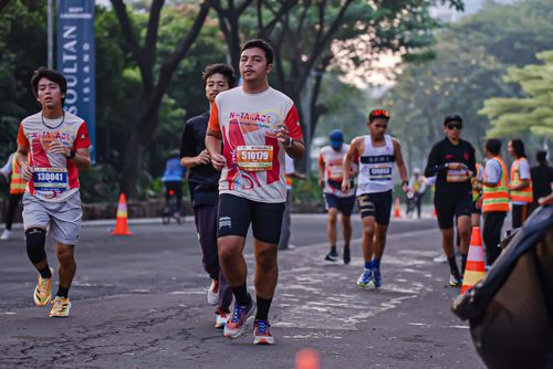 Race photo from NOTARACE 2025