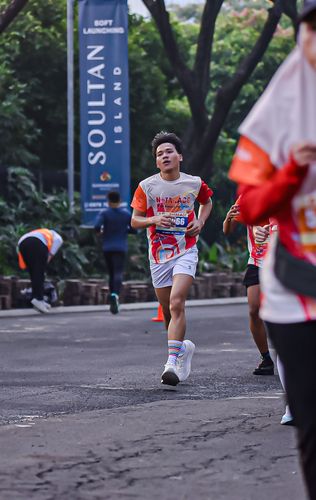 Race photo from NOTARACE 2025
