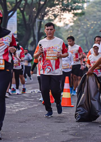 Race photo from NOTARACE 2025