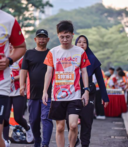 Race photo from NOTARACE 2025