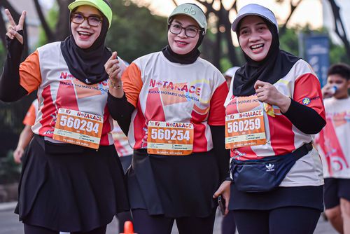 Race photo from NOTARACE 2025