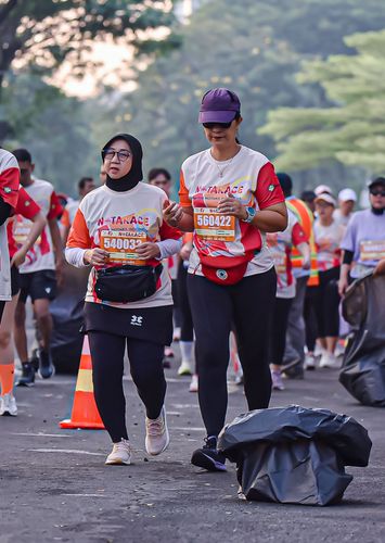 Race photo from NOTARACE 2025