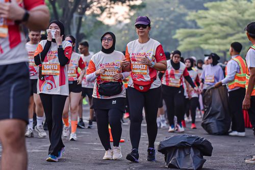 Race photo from NOTARACE 2025